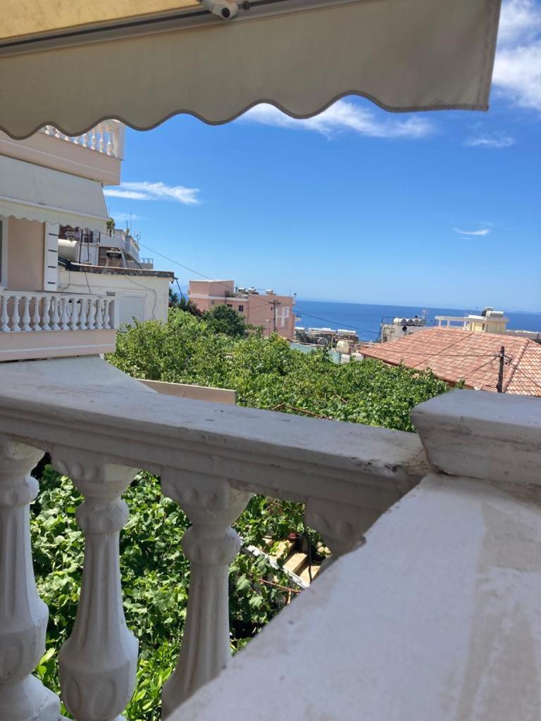 Himara Apartments Exterior photo