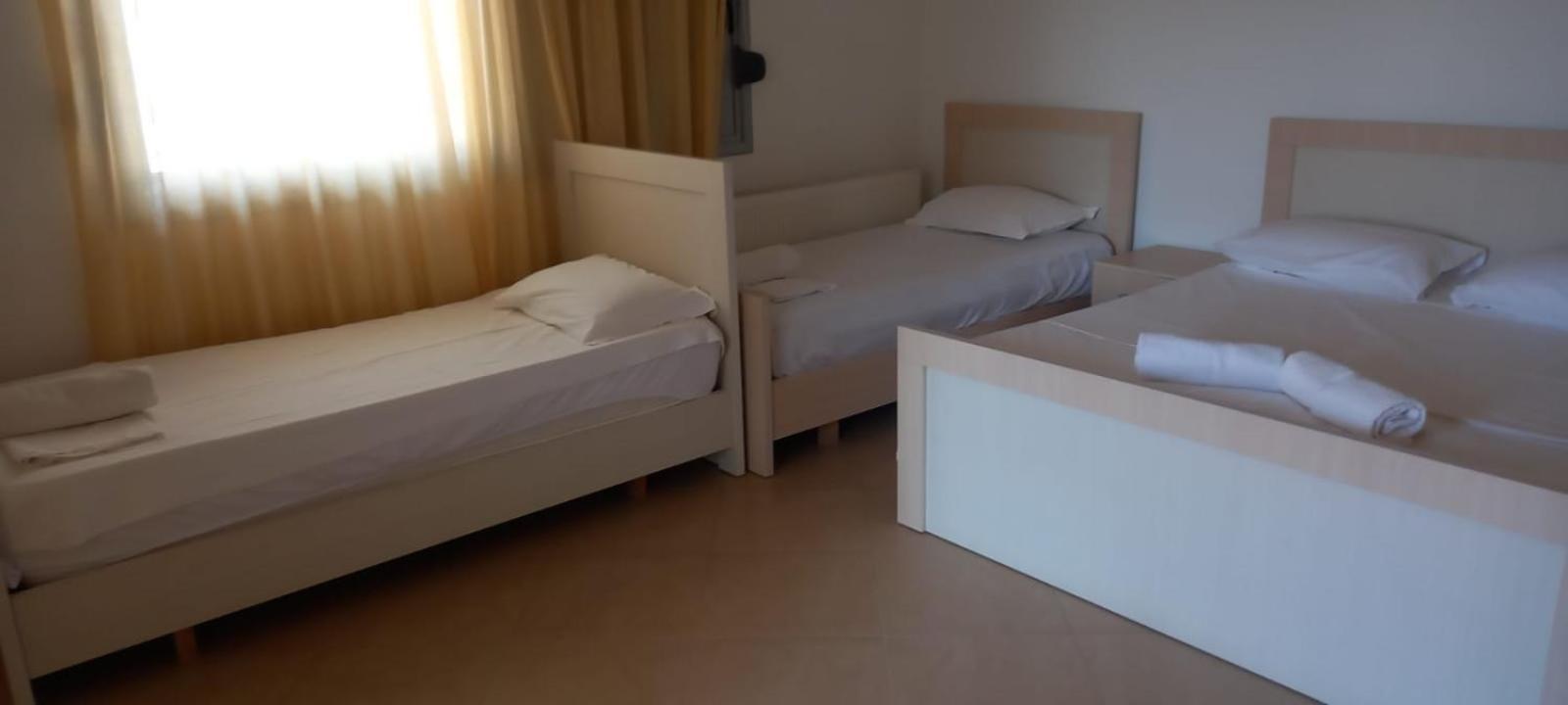 Himara Apartments Exterior photo